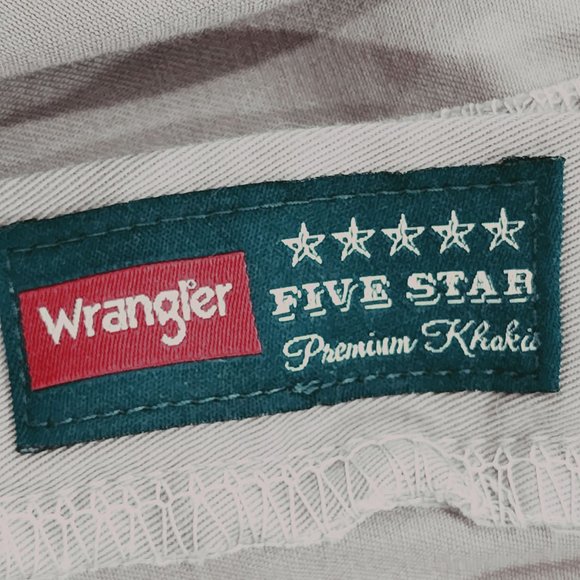 Wrangler Mens Khaki Flat Front Relaxed Fit Wrinkle Resistant Casual Pants 40 32L - Picture 6 of 14